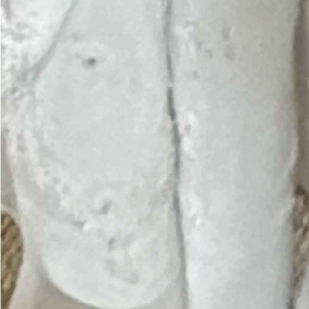 David's Bridal White Ruched Tiered Gown - Picture 5 of 8